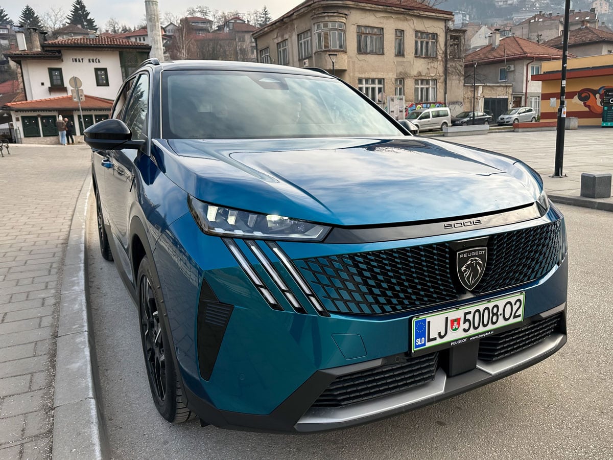 Peugeot 5008