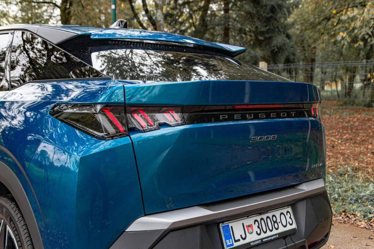 Test Peugeot 3008 Allure 1.2 hibrid