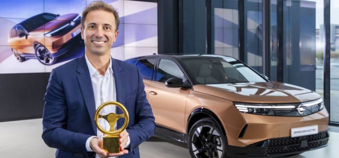 Novi Opel Grandland osvojio je nagradu „Zlatni volan 2024.”